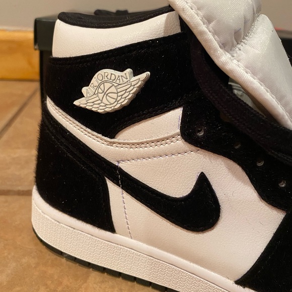 Jordan 1 Retro High Twist “Panda” - Picture 7 of 11